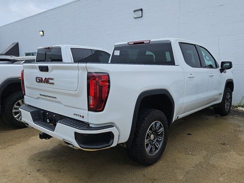 Used 2025 GMC Sierra 1500 AT4 AWD/4WD image 7