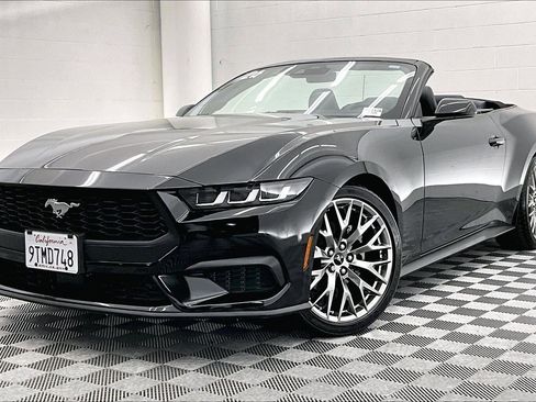 Used 2024 Ford Mustang Premium image 11