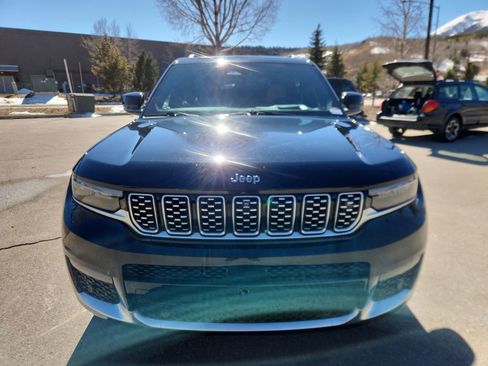 Used 2023 Jeep Grand Cherokee L Summit AWD/4WD image 9