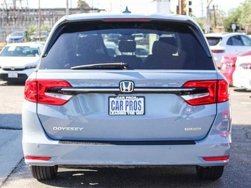 Certified 2024 Honda Odyssey Touring image 7