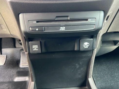 Used 2018 Honda Odyssey EX-L image 29