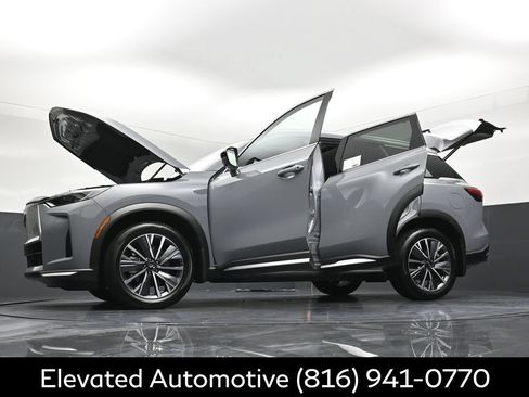 Certified 2026 INFINITI QX60 Luxe w/ Cargo Package AWD/4WD image 40
