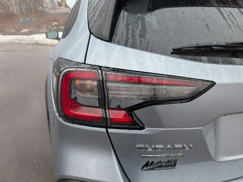 Used 2023 Subaru Outback Premium AWD/4WD image 17