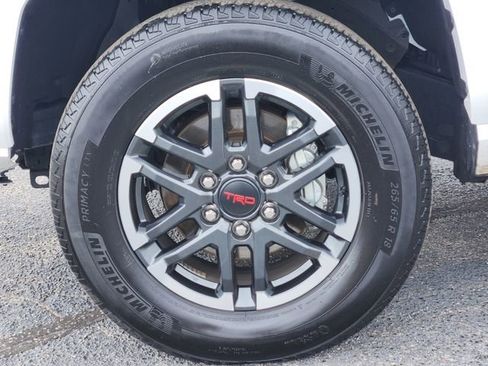 Certified 2025 Toyota Tacoma TRD Sport AWD/4WD image 9