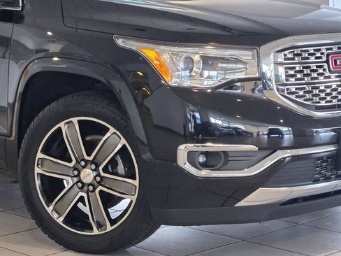 Certified 2018 GMC Acadia Denali w/ Technology Package AWD/4WD image 2