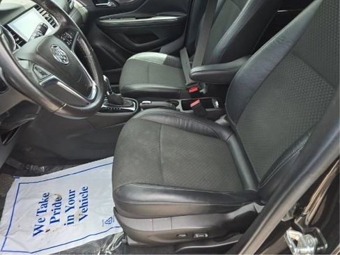Used 2017 Buick Encore Preferred image 4