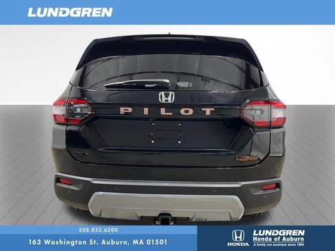New 2026 Honda Pilot TrailSport image 22