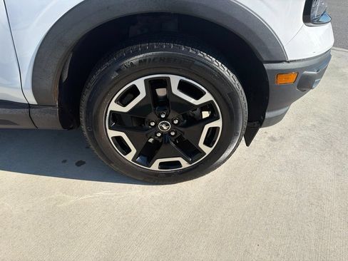 Certified 2022 Ford Bronco Sport Outer Banks AWD/4WD image 12