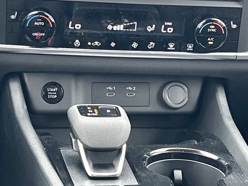 New 2026 Nissan Rogue Dark Armor AWD/4WD image 28