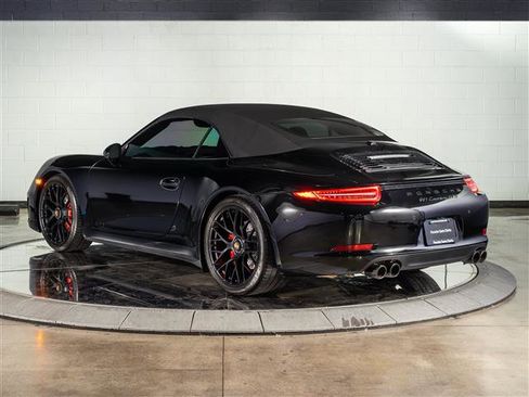 Used 2015 Porsche 911 Carrera GTS RWD image 3