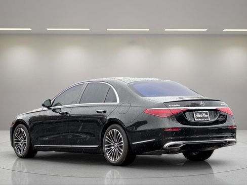 Used 2024 Mercedes-Benz S 580e 4MATIC Sedan image 6