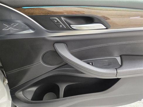 Used 2019 BMW X3 sDrive30i image 22