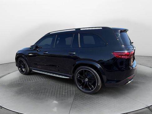 Used 2025 Mercedes-Benz GLS 580 4MATIC image 5