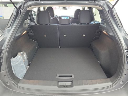 New 2026 Nissan Kicks SV w/ SV Premium Package FWD image 12
