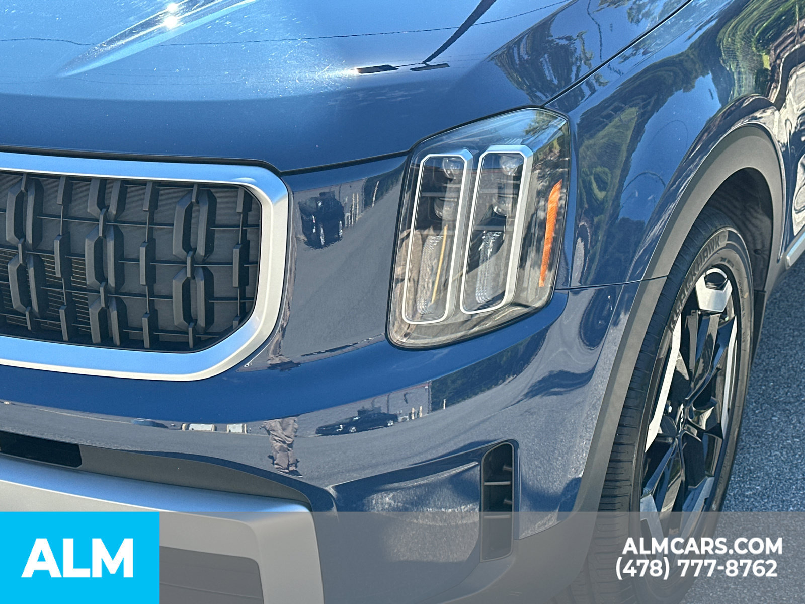 Used 2023 Kia Telluride EX FWD image 6