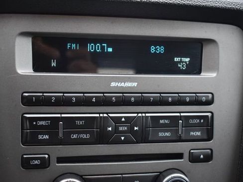 Used 2011 Ford Mustang GT Premium image 23