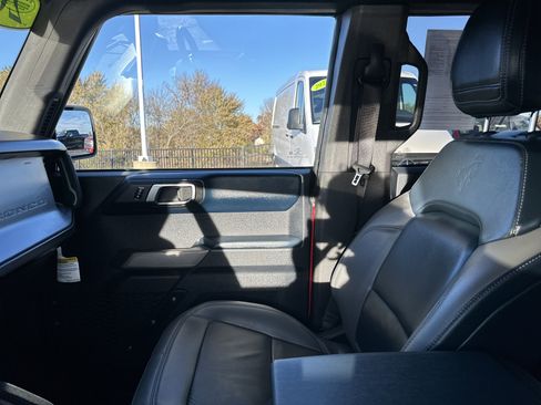 Certified 2023 Ford Bronco Outer Banks image 22