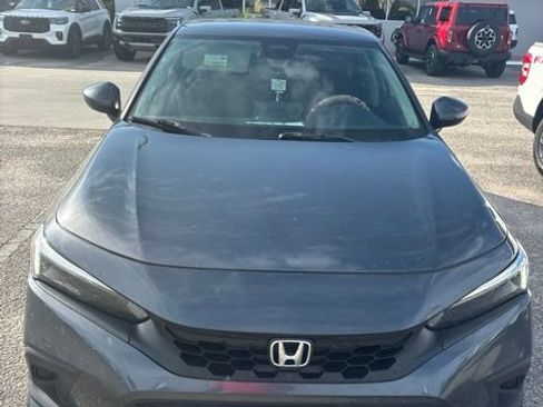 Used 2023 Honda Civic LX image 8