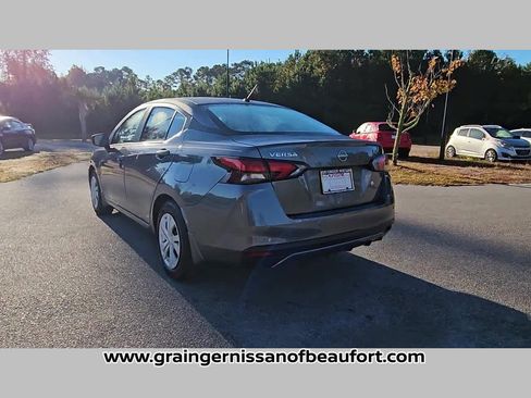 Used 2025 Nissan Versa S w/ Trunk Package image 26