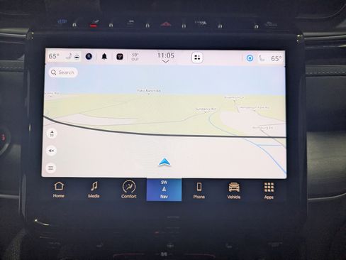 Used 2023 Jeep Grand Cherokee 4x4 image 22