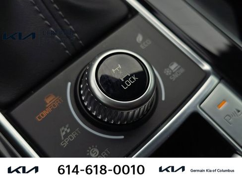 Certified 2024 Kia Telluride SX Prestige X-Line AWD/4WD image 32