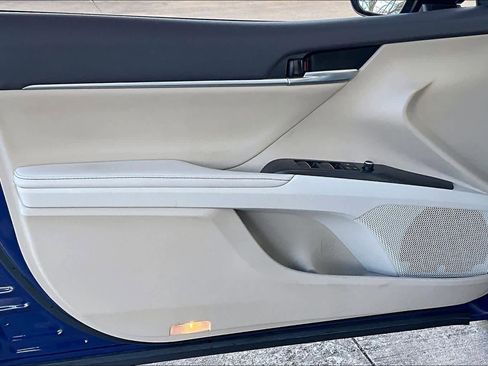 Used 2024 Toyota Camry XLE image 21