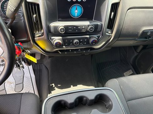 Used 2019 Chevrolet Silverado 1500 LT w/ All Star Edition AWD/4WD image 32