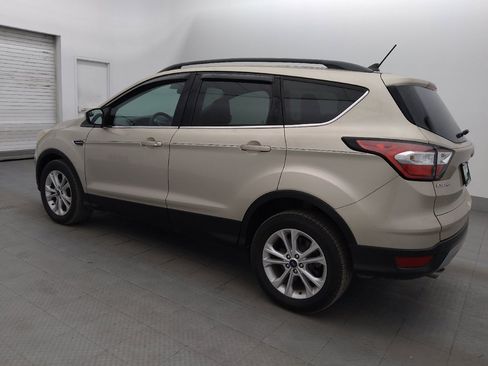 Used 2018 Ford Escape SE w/ SE Sync 3 Package FWD image 3