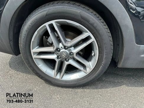 Used 2017 Hyundai Santa Fe AWD w/ SE Ultimate Tech Package 03 image 22