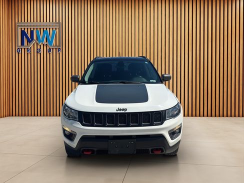 Used 2020 Jeep Compass Trailhawk AWD/4WD image 2