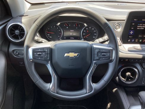 Used 2024 Chevrolet Blazer LT w/ Convenience Package FWD image 15
