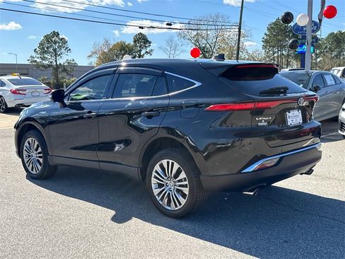 Used 2021 Toyota Venza XLE w/ Softex Package image 5