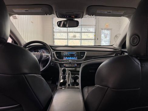 Used 2019 Buick LaCrosse Essence image 22