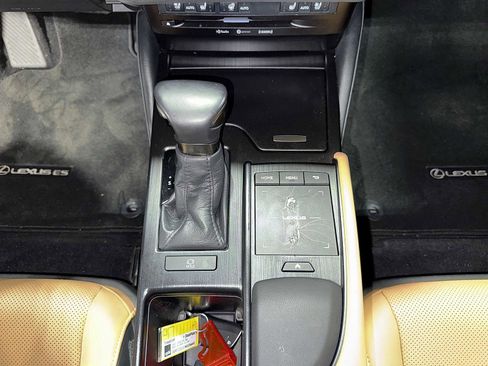 Used 2022 Lexus ES 350 w/ Premium Package FWD image 31