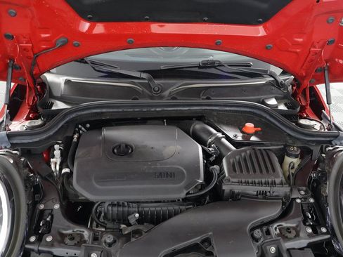 Used 2024 MINI Cooper 2-Door Hardtop FWD image 12