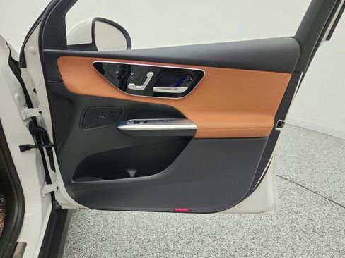 Certified 2025 Mercedes-Benz GLC 350e 4MATIC image 20