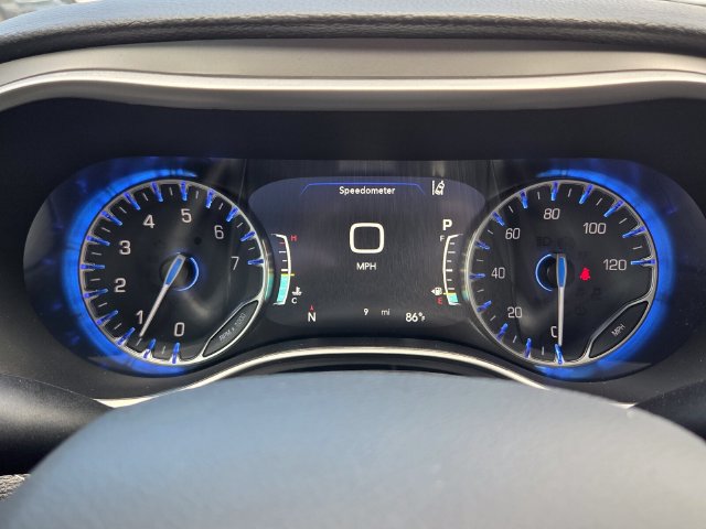 New 2027 Chrysler Pacifica Select FWD image 32