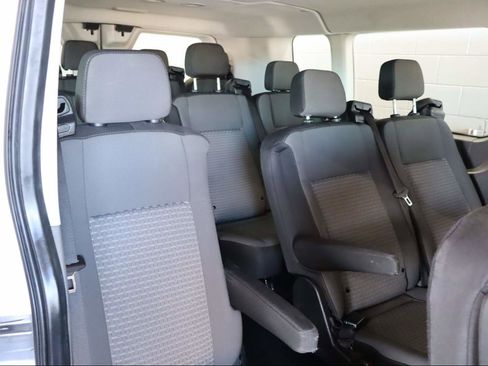 Used 2022 Ford Transit 350 XLT image 18