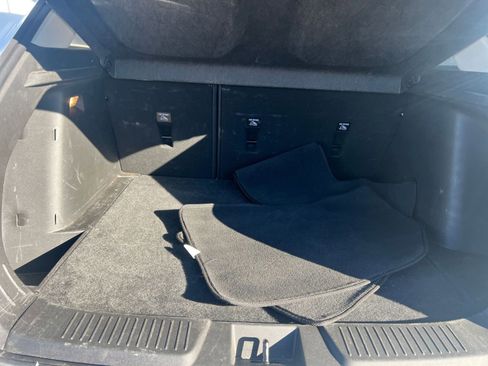 Used 2025 Chevrolet Trax LT image 31