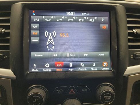 Used 2018 RAM 1500 Big Horn AWD/4WD image 25