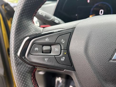 Certified 2024 Chevrolet Trax RS w/ Sunroof Package FWD image 26