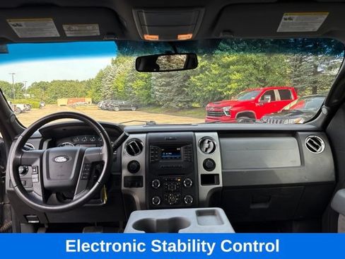 Used 2014 Ford F150 XLT w/ Equipment Group 302A Luxury AWD/4WD image 8
