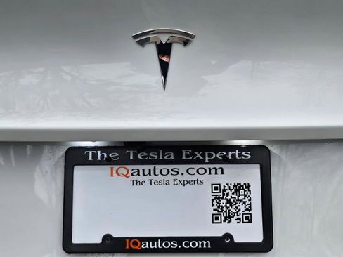 Used 2024 Tesla Model Y Long Range image 30