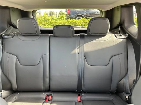 Used 2023 Jeep Renegade Trailhawk w/ Sun/Sound Group AWD/4WD image 24