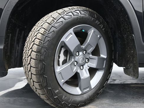 Certified 2025 Honda Ridgeline TrailSport image 43