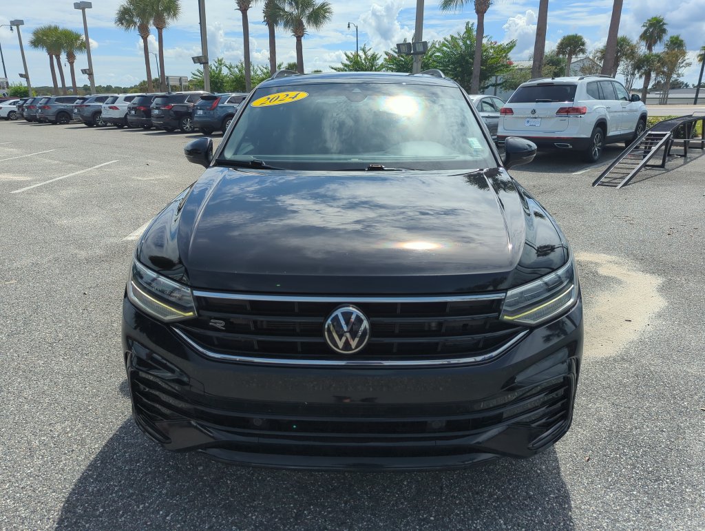 Used 2024 Volkswagen Tiguan SE R-Line FWD image 15
