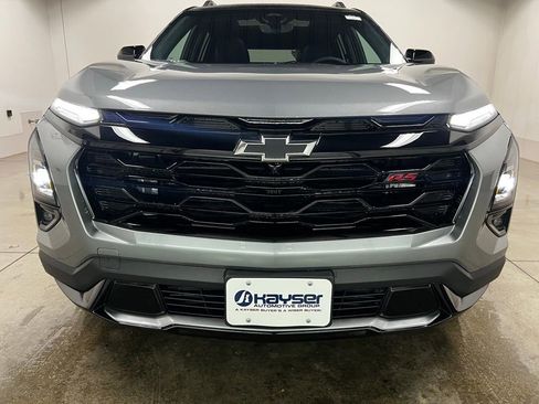 New 2026 Chevrolet Equinox RS w/ Convenience Package III image 9