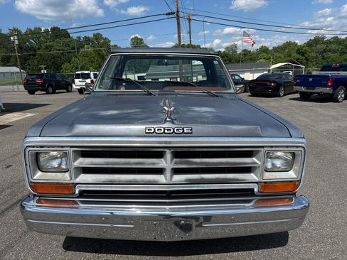 Used 1987 Dodge D/W Truck 100 RWD image 13