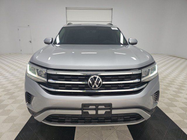 Used 2023 Volkswagen Atlas SE w/ Panoramic Sunroof Package AWD/4WD image 2