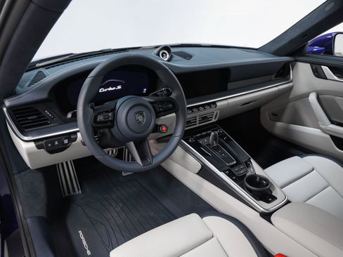 Certified 2026 Porsche 911 Turbo S AWD/4WD image 4